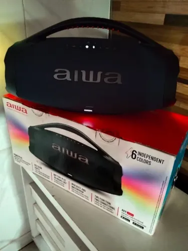 Vende se uma caixa de som aiwa com nota fiscal 30 dias de uso