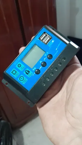 Controlador 30A e placa solar 10w