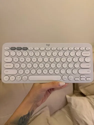 Teclado sem Fio Logitech Pebble Keys 2 K380s, Branco | com Conexão Bluetooth Easy-Switch