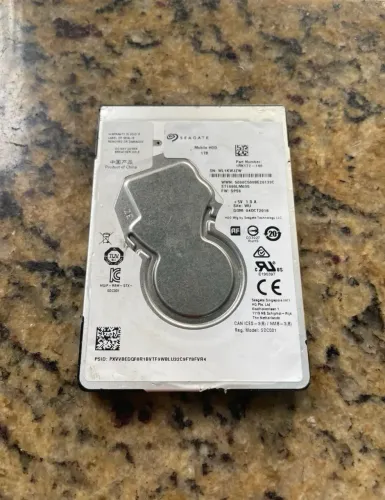 HD 1tb seagate perfeito estado.