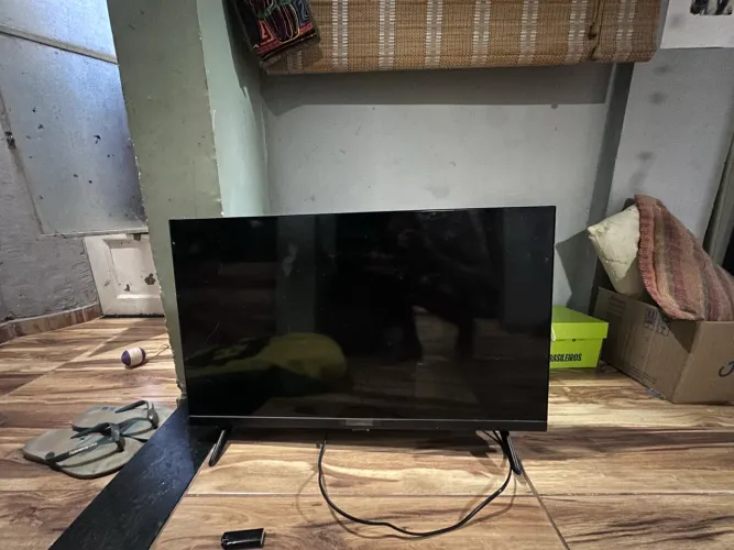TV LG Smart 32" 32LR600BPSA - Com Defeito - Para Retirada de Peças