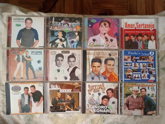 CDs diversos sertanejos