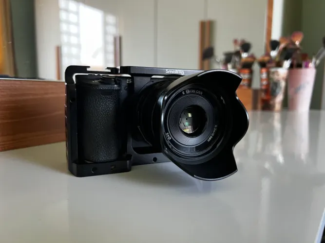 Câmera Sony A6500 + Lente Sony 35mm F1.8