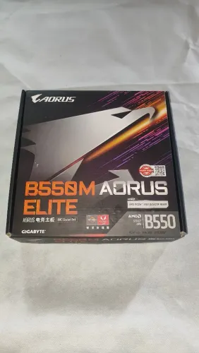 Placa mãe b550 auros