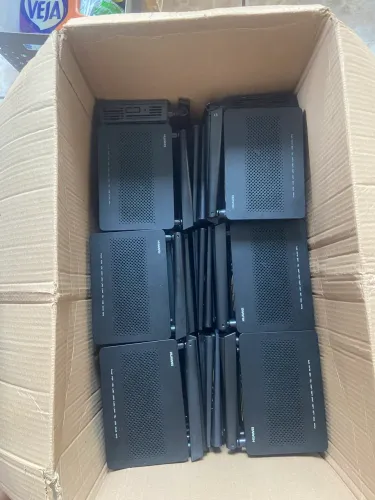 30 un Moldem Huawei Hg8145v5 (Usado) bloqueado acompanha carregador