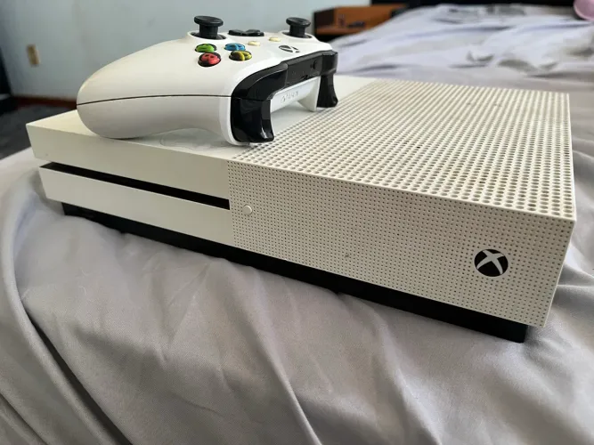 Console Xbox One S - 500Gb Branco