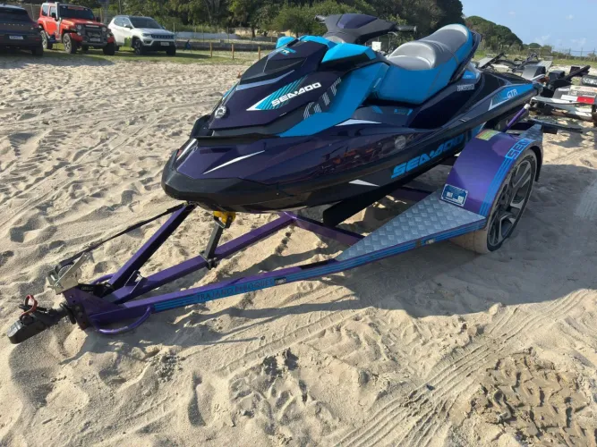     JetSki SeaDoo 215HP Completo com Carretinha