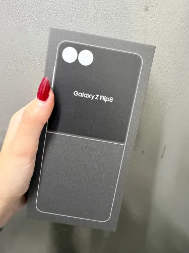 Galaxy Z Flip 8 256gb Preto - Lacrado