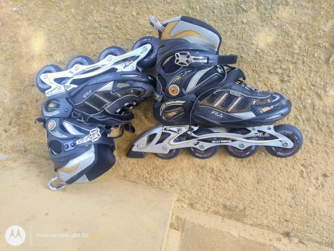 Patins importado usado com marcas de uso