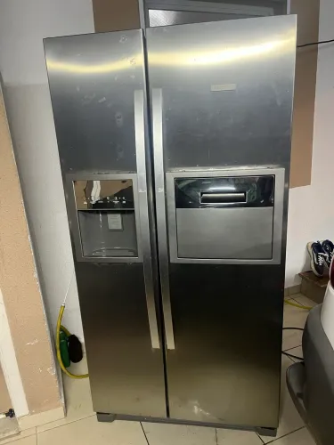 Geladeira Electrolux Side by Side