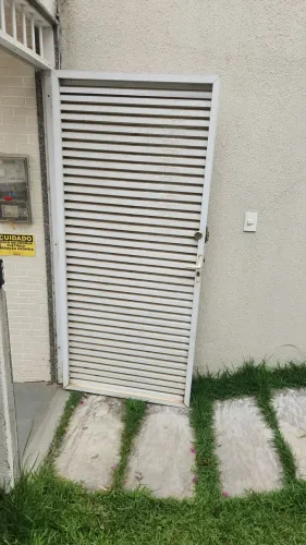 Portão Veneziana Alumínio
