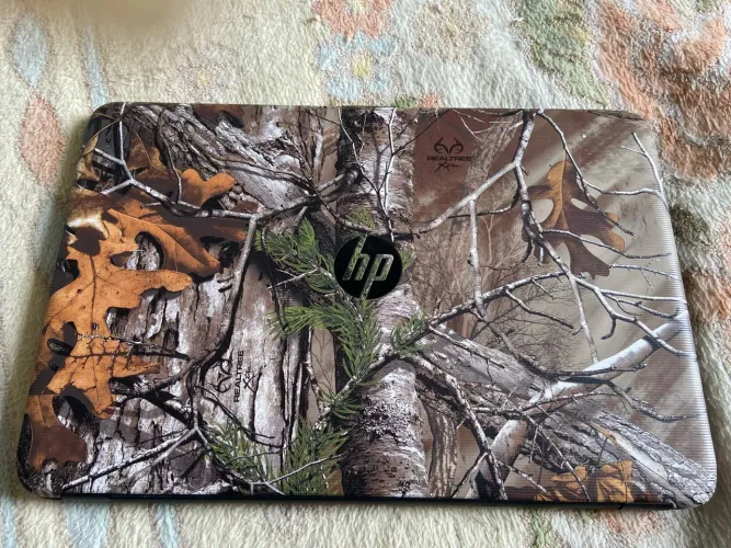 NOTEBOOK HP REALTREE - ESTAMPA EXCLUSIVA