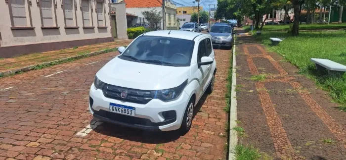 Fiat Mobi Like 1.0 Fire Flex 5P. 2018