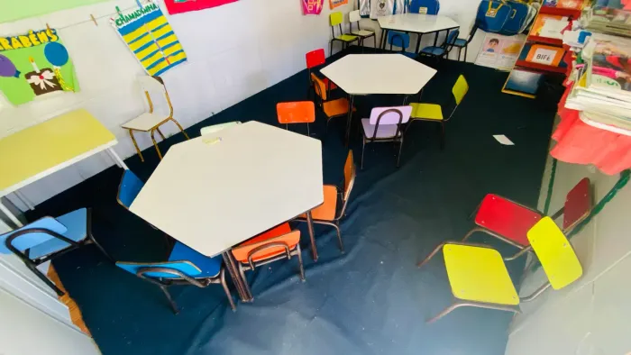 Mesas e Cadeiras Escolares
