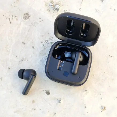 Fone Bluetooth Qcy T13 ANC Black - 6h de Bateria - Lacrado