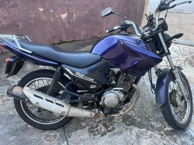 Yamaha YBR 125 Factor K 2011 - Muito Econômica e Conservada (Pedal)