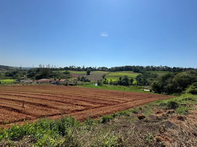 Ibiúna-SP; Oportunidade Lindo Terreno Com: 1.415,01m2 Valor R$. 35.000 Entrada Saldo 48X R