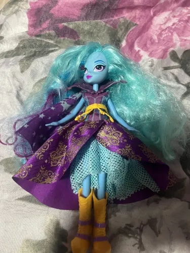 Boneca ml bruxinha 