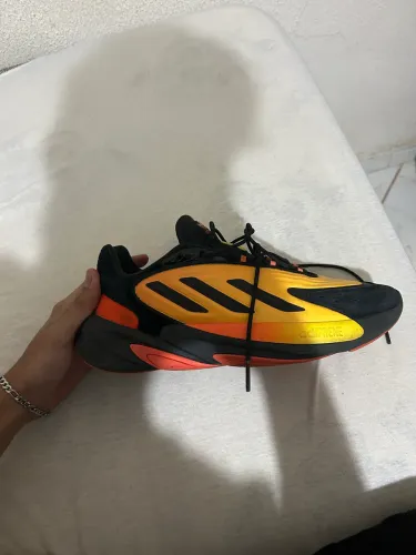 adidas ozileia tamanho 44
