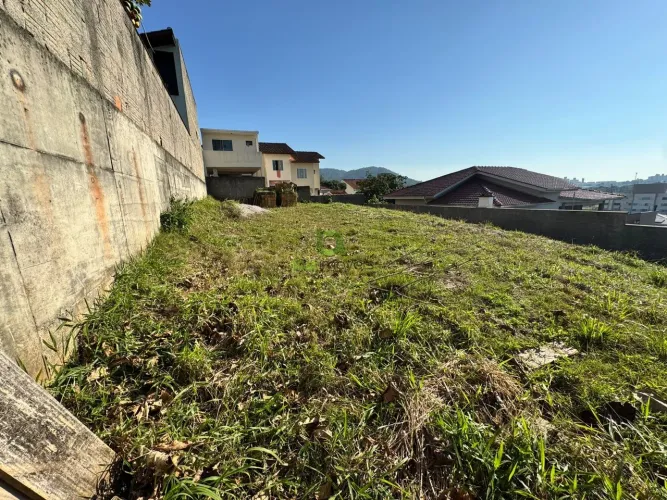 Terreno à venda no Parque Residencial Colinas da Boa Vista ? Real Parque, São José/SC