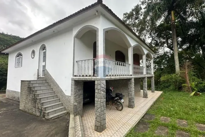 Fazenda de 49 Hectares a Apenas 1 km do Centro de Mercês Oportunidade Única!