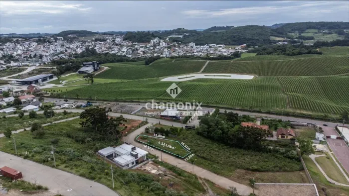 Terreno de 563,08m² vista panorâmica para Vinícol