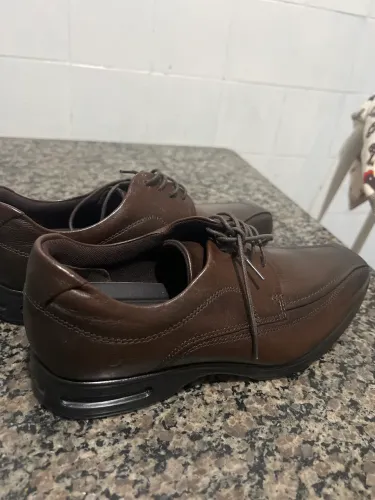 Sapato social 37
