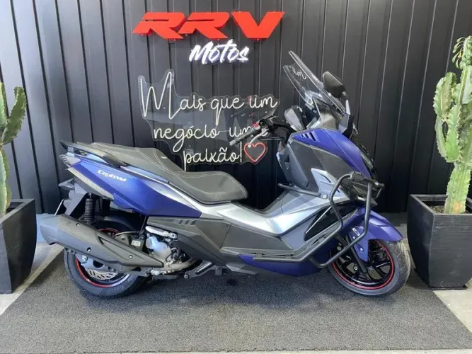 DAFRA CRUISYM 300 2024