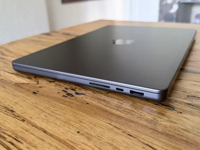 MacBook Pro M4