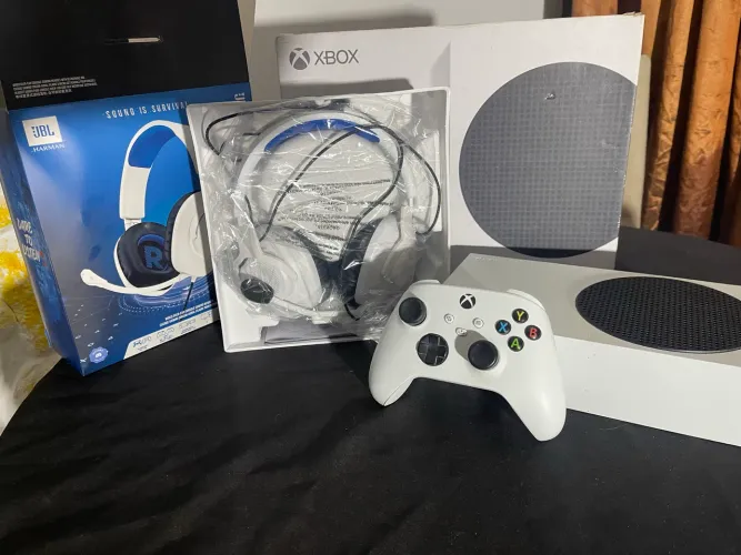 Xbox series S com Fone em até 12X