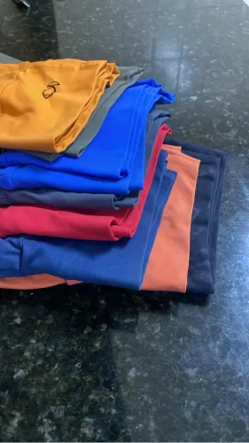 Roupa de academia 