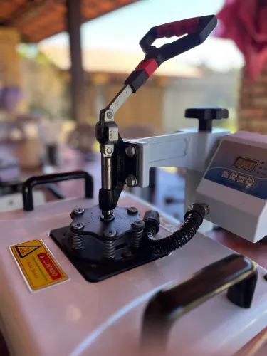 Máquina de Estamparia 8 em 1 - Ideal para Empreender e Lucrar