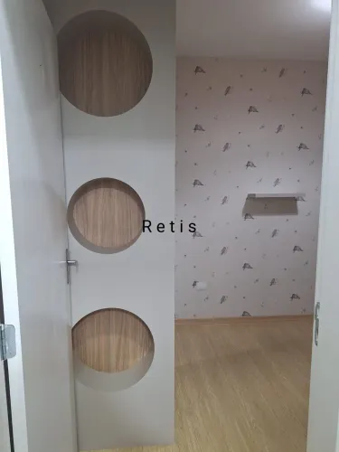 Apartamento 2 Quartos Semimobiliado à Venda no Condomínio Roma  Pinhais/PR