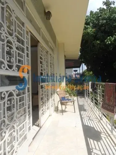 Casa 5 quartos, 5 vagas, no bairro Nova Floresta, Belo Horizonte