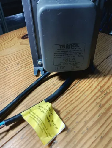 Transformador 220 pra 110
