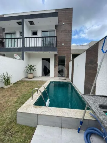 Casa para Venda em Rio de Janeiro / RJ no bairro Taquara