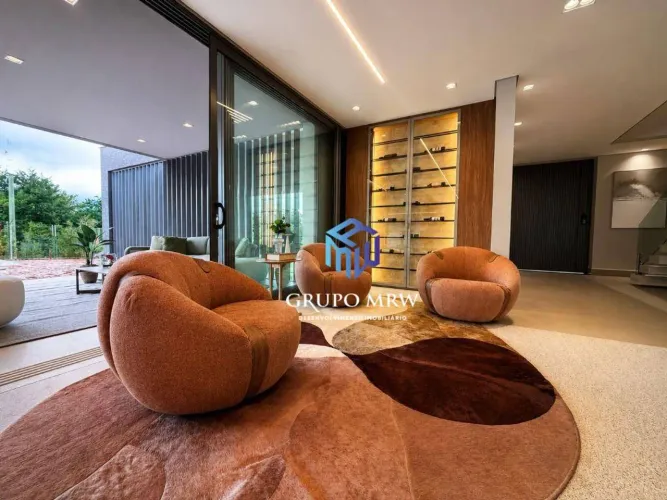 Casa com 4 dormitórios à venda, 489 m² por R$ 5.700.000 - Alphaville Nova Esplanada II - V
