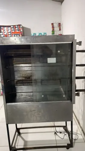 Churrasqueira para galetos profissional 