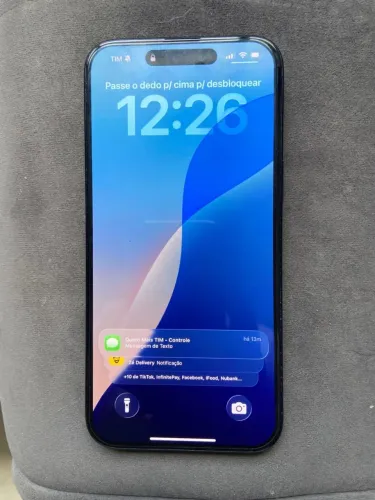 iPhone 16 plus (semi novo)