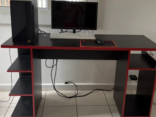 Vende-se um Computador 