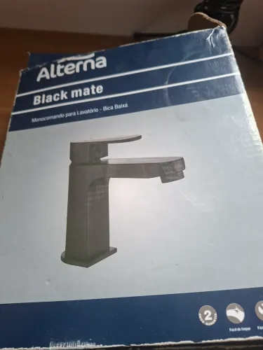Gabinete ripado + torneira