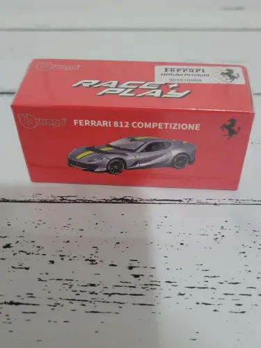 Miniatura Ferrari 1/64