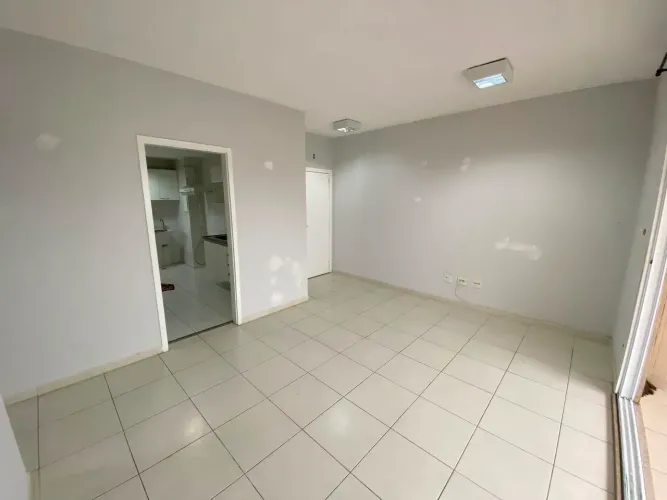 ALUGO APARTAMENTO NA MARAMABAIA - 03 QUARTOS - VENTILADO - MODULADOS