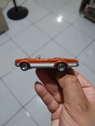 Hot Wheels 67 Pontiac GTO Convertible