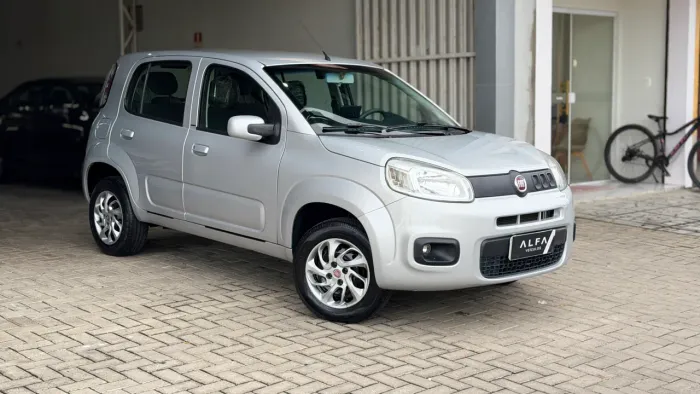 Fiat Uno Attractive 1.0 EVO Fire Flex 8V 5P 2016