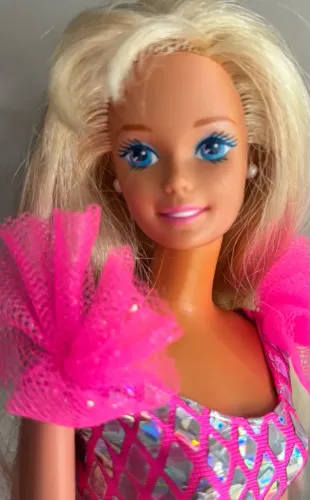 Boneca My First Barbie Jewelry Fun - anos 90 (roupa Twirling Ballerina)