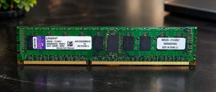 Kit 4 Memórias RAM Kingston 4GB DDR3 1333MHz PC3-10600