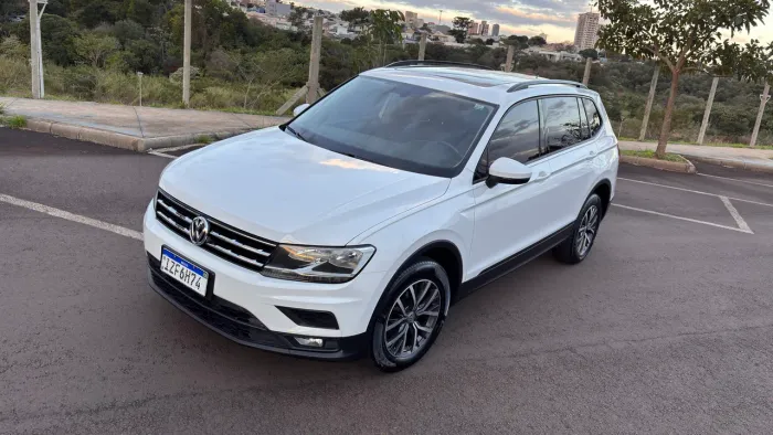 Volkswagen Tiguan Allspac 250 TSI 1.4 Flex 2019