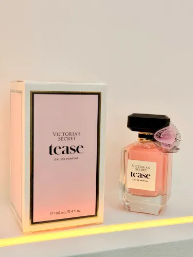 TEASE PARFUM VICTORIA SECRETS
