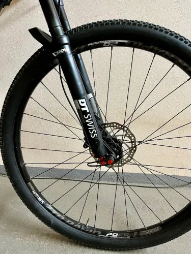 Bicicleta Cannondale F-Si F29 Carbon 3 - Full Carbon - Revisada e com Upgrades.